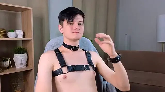 Allert_ on StripChat