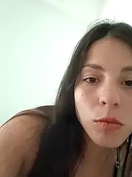 Alma-Mora on StripChat