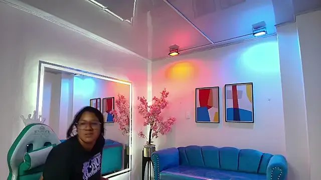 Alondra_gomexxx on StripChat