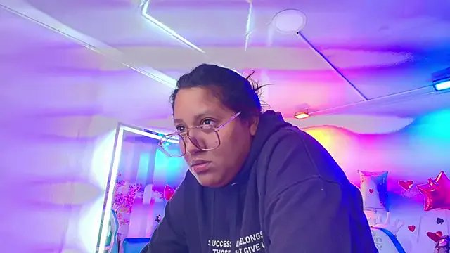 StripChat Alondra_gomexxx is Private Alondra_gomexxx — Oil in ass + 10 spanks