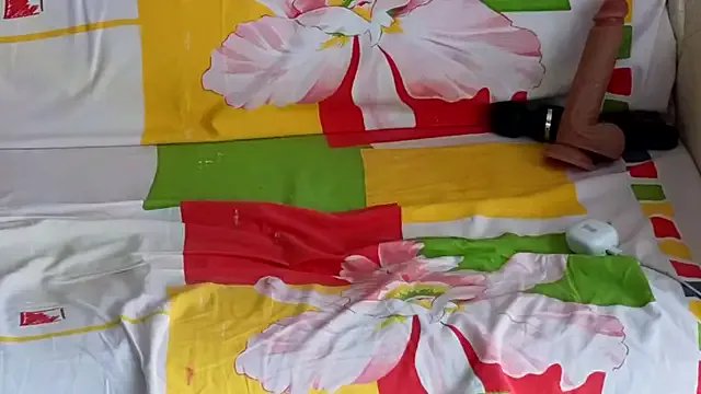 Alyonushkadarling on StripChat