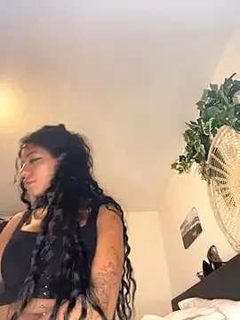 AlyssaHottv_ on StripChat