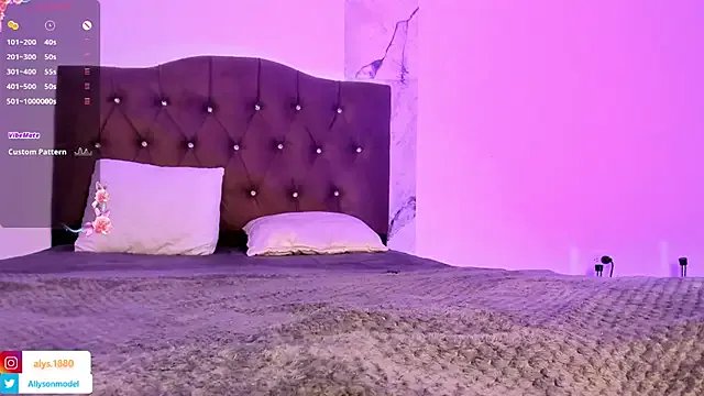 alysson_18 on StripChat