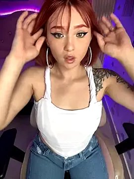 Alysson_LS on StripChat