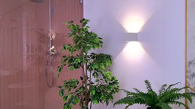 AmadaReine on StripChat