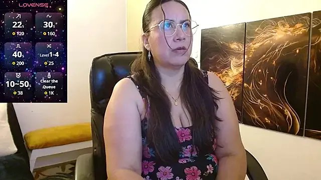 Freechat amalia_brunette on StripChat