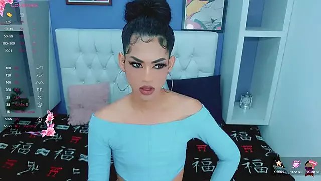 Amanda_bigx on StripChat