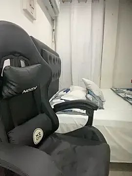 Amanda_ebrat — play with my ass