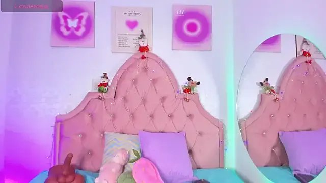 amandalee01 on StripChat