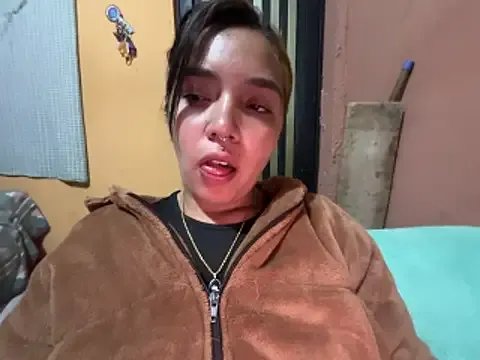 amanne_misa on StripChat