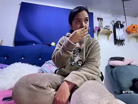 amanne_misa on StripChat