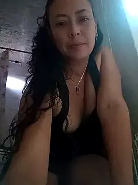 amatista_3012 on StripChat