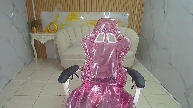 ambar_fox_s on StripChat