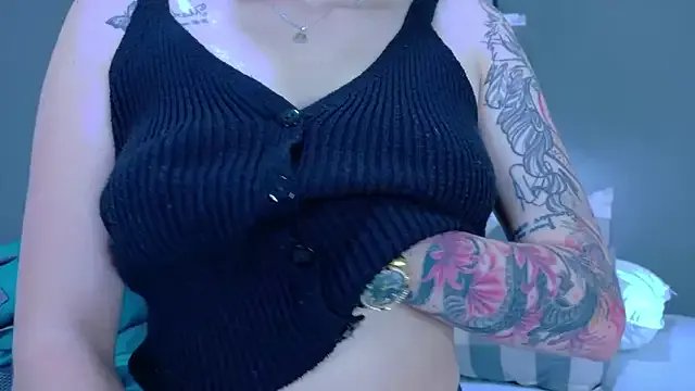 AmbarHills_1 on StripChat