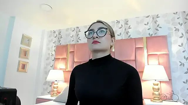 Group AmbarSantany on StripChat