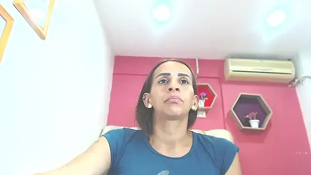 Amber_Moore on StripChat