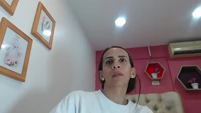 Amber_Moore on StripChat