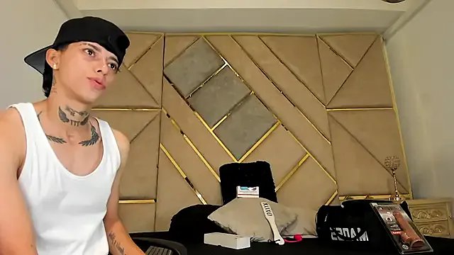 AmberAdams_ on StripChat