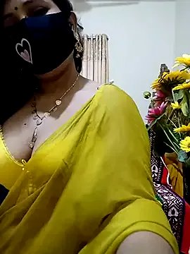 Ameera19 on StripChat