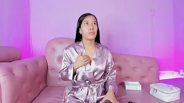 Amelia_Rivas on StripChat