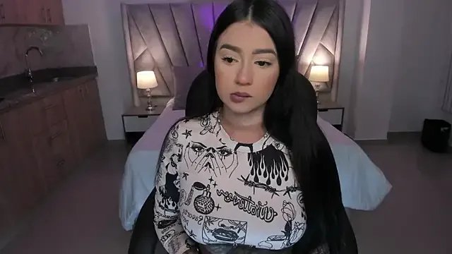 amelie_jhons on StripChat