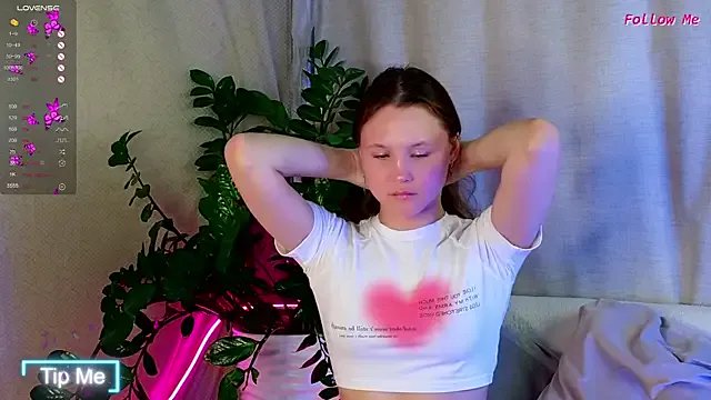 AmeliRoyse on StripChat