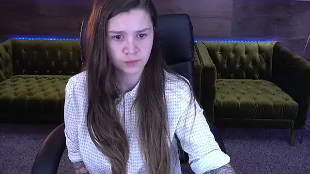 AmellyMilly on StripChat