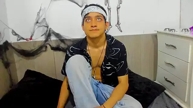 Amun_obsidian on StripChat