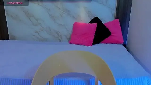 AmyBarton02 on StripChat