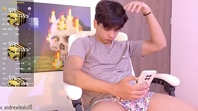 an_drew18 on StripChat