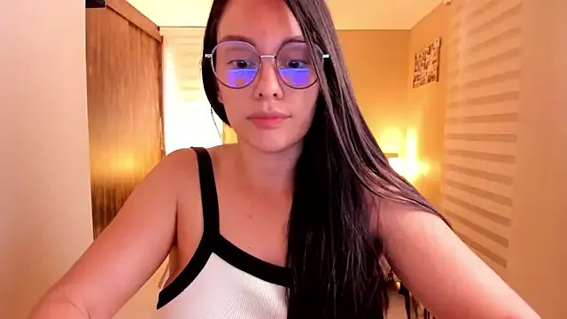 anabel_025 on StripChat