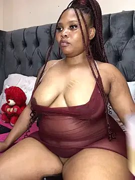 Anaelle24 on StripChat