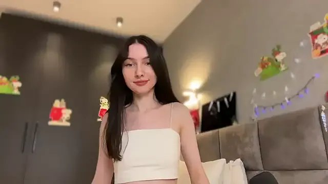 AnaMoonlight on StripChat