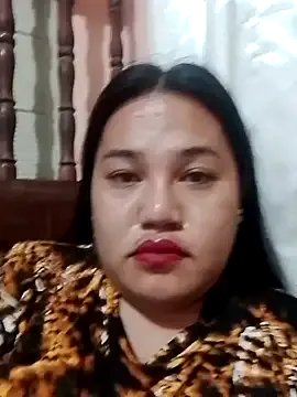 Andrea0414 on StripChat