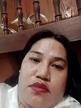 Andrea0414 on StripChat