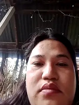 Andrea0414 on StripChat