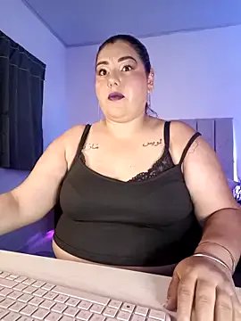 AndreaKinky on StripChat