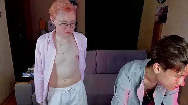 AndrewwCarter2 on StripChat