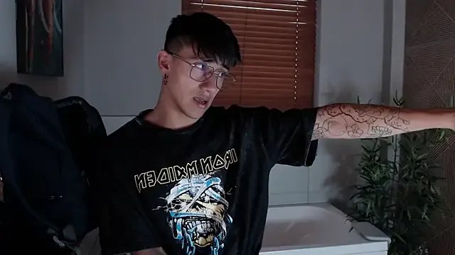 Andy_Joy_ on StripChat