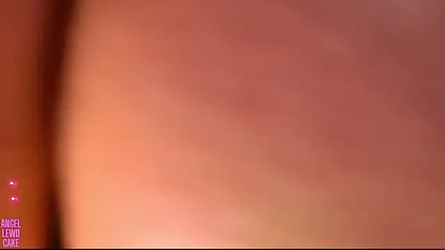 Angel-Lewd-Cake on StripChat