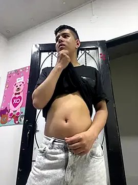 Angel_Khouri on StripChat