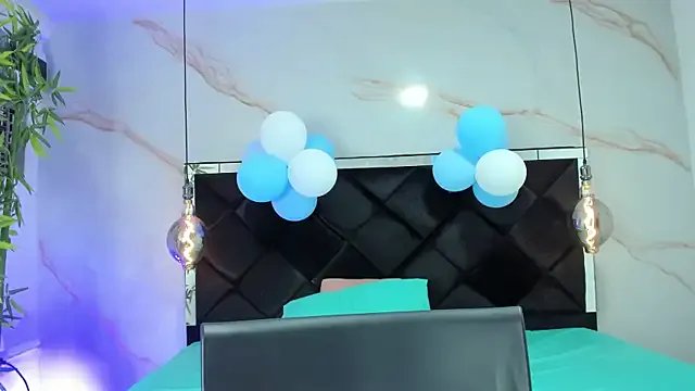 Freechat AngelaaCute_ on StripChat