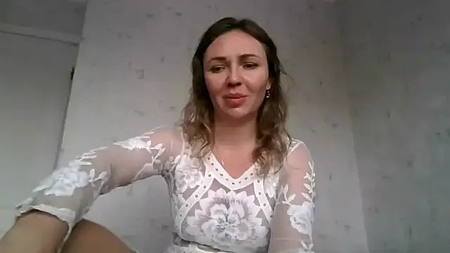 AngelinaLove28 on StripChat