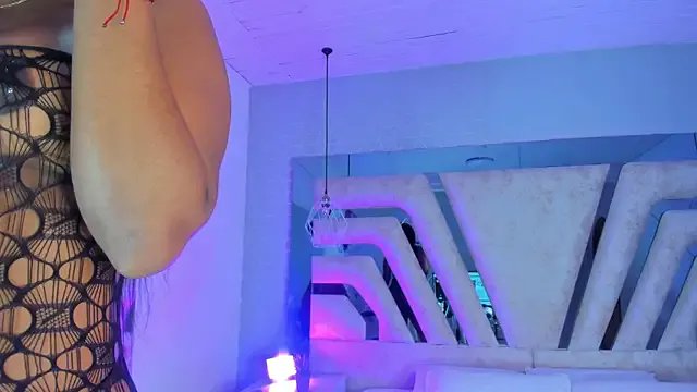 AngelineHeet on StripChat