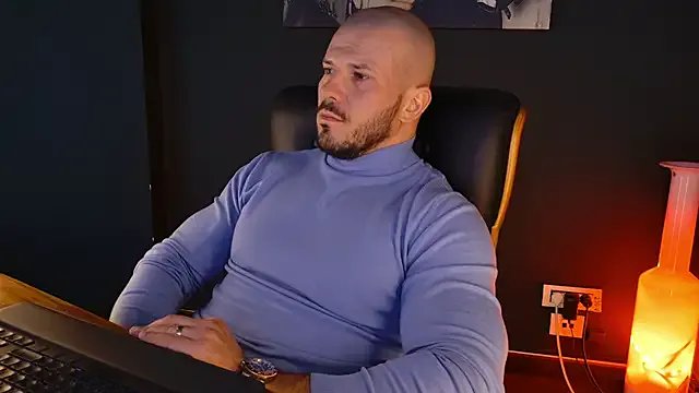 AngeloEric on StripChat