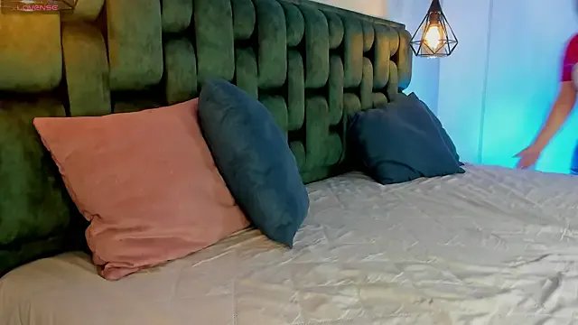 angelswets on StripChat