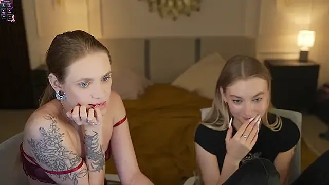 Angy_Netal on StripChat