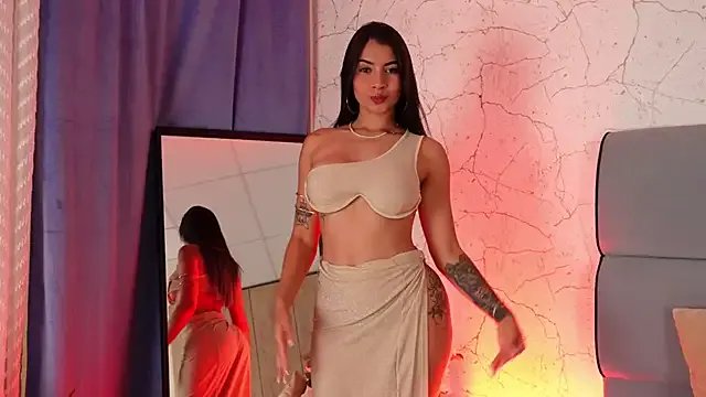 AnitaKariri on StripChat