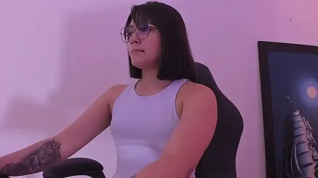 AnnaraLein on StripChat