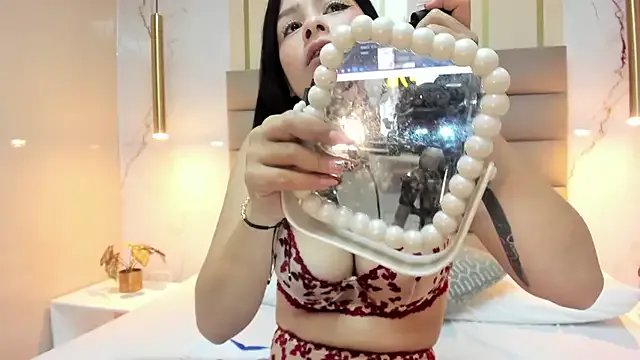 AnneDixie on StripChat